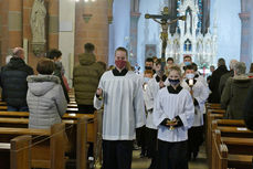 Beauftragung zu Lektorat und Akolythat in St. Marien, Volkmarsen (Foto: Karl-Franz Thiede)